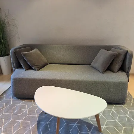 Soul-steps From And Center Apartamento Split