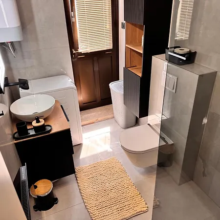 Apartment Soul-steps From And Center Split