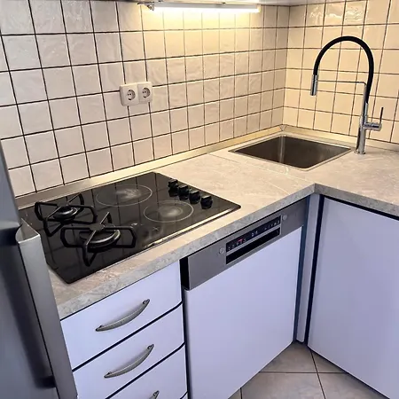 Apartman Soul-steps From And Center *